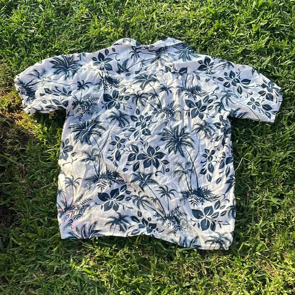 Pineapple connection med Hawaiian print short sleeve button up shirt navy white - Picture 4 of 9